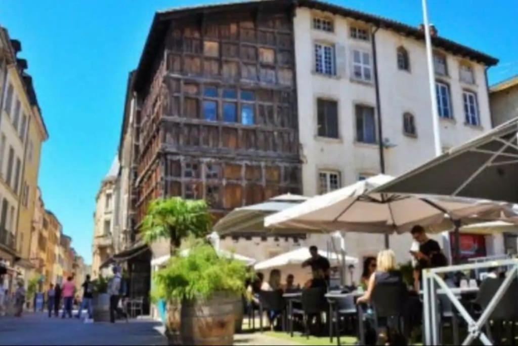 Detente Centre Historique De Macon Avec Spa Et Cine Eksteriør billede